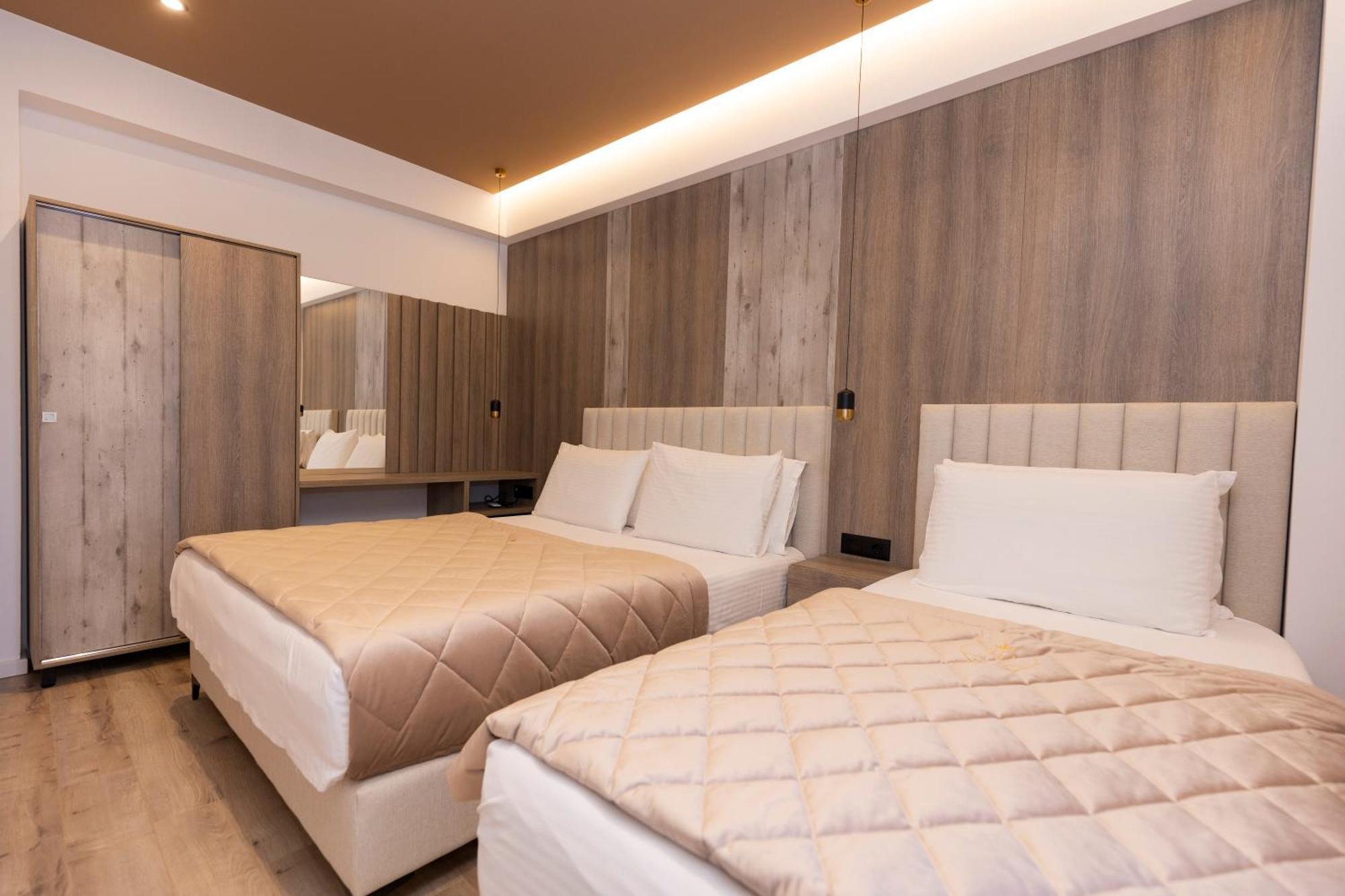 Hotel Joni 4*